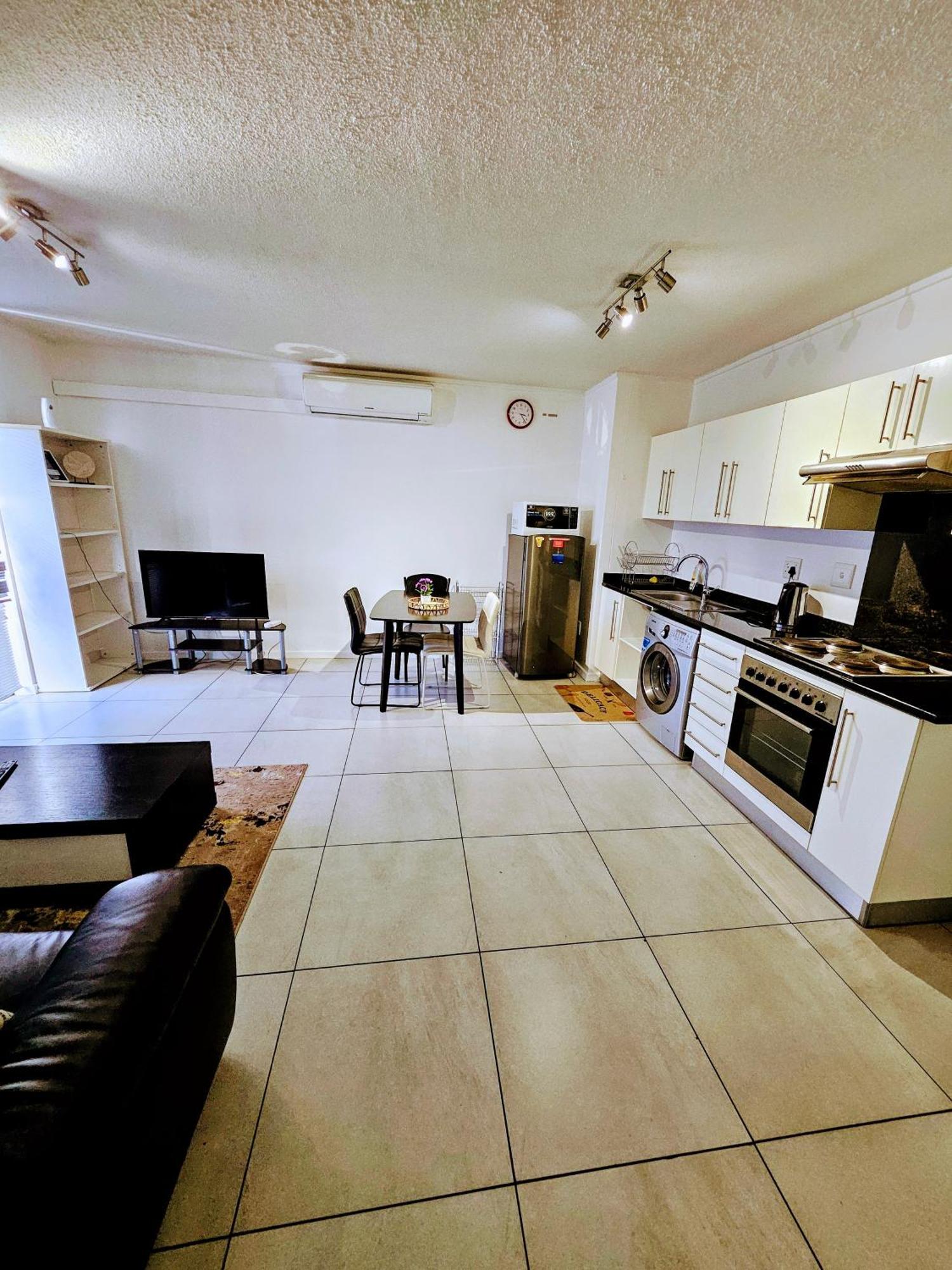 Kingelph Home-Stay วินด์ฮุก ภายนอก รูปภาพ